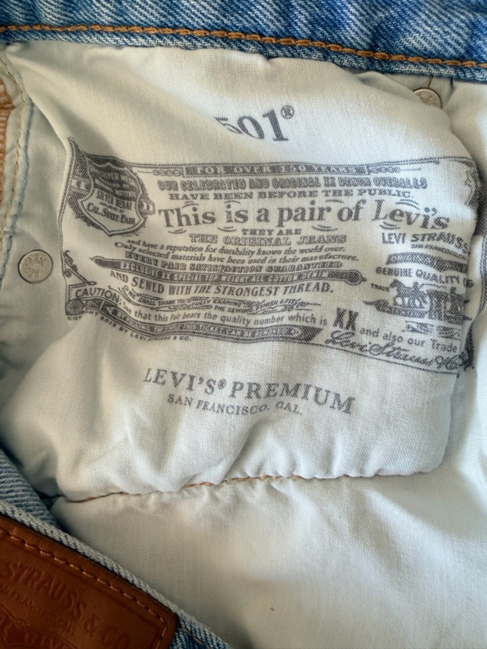 Levi's Premium Light Blue Distressed Cutoff Denim Shorts - Picture 4 of 7